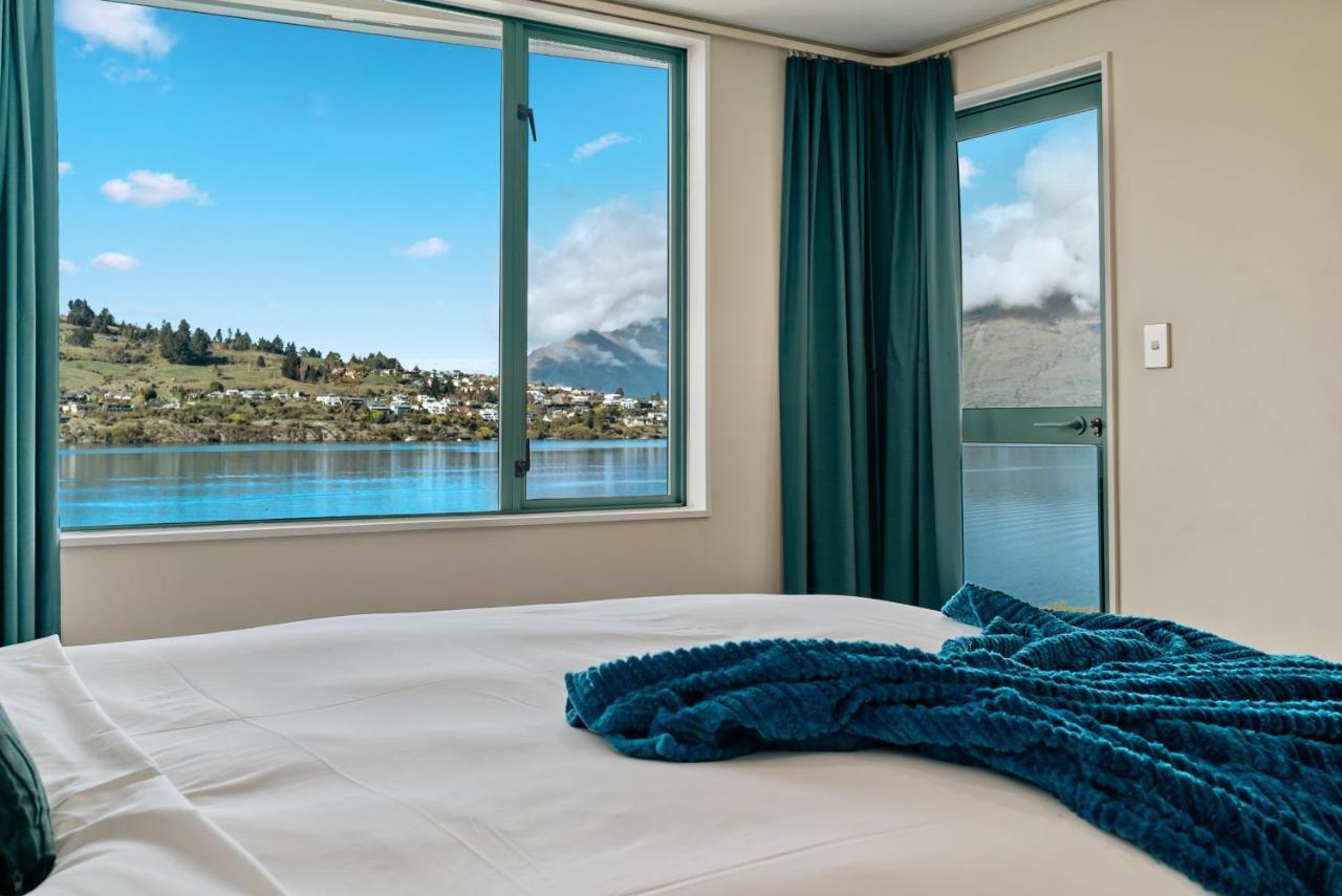 Lakefront Living At Remarkables Retreat - West ควีนส์ทาวน์ ภายนอก รูปภาพ