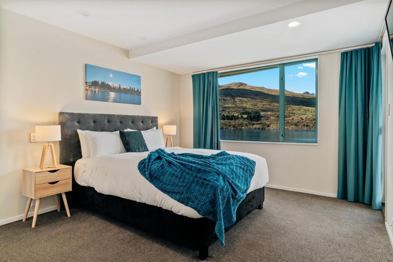 Lakefront Living At Remarkables Retreat - West ควีนส์ทาวน์ ภายนอก รูปภาพ